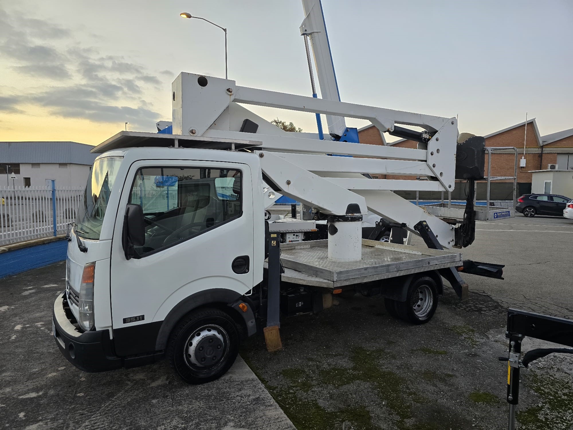 camion con cestello ForSte 20D speed Socage