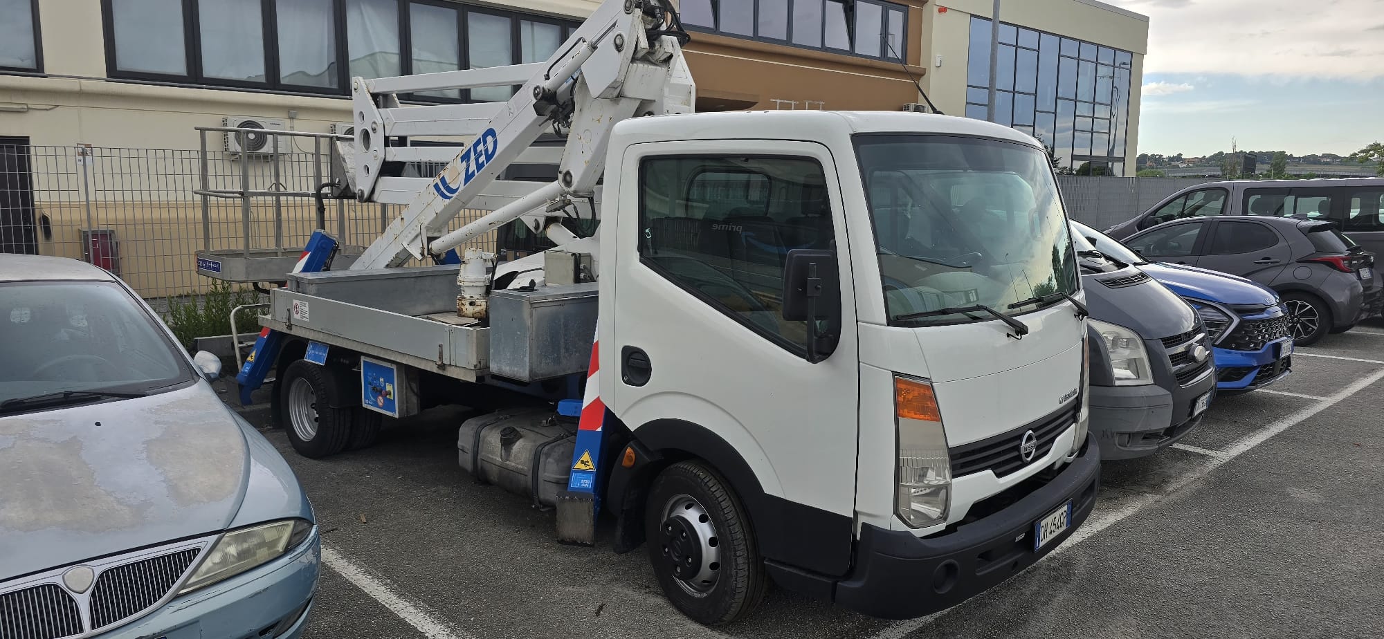 camion con cestello ForSte 20D speed Socage