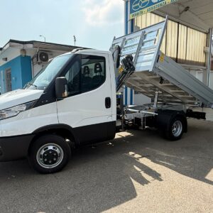 IVECO Daily 35.160 allestito con Gru COPMA 42 e cassone ribaltabile trilaterale